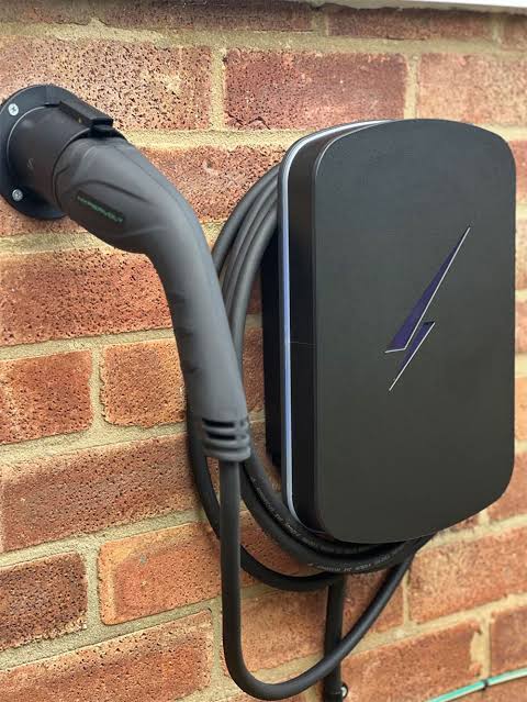 Black Hypervolt charger with cable
